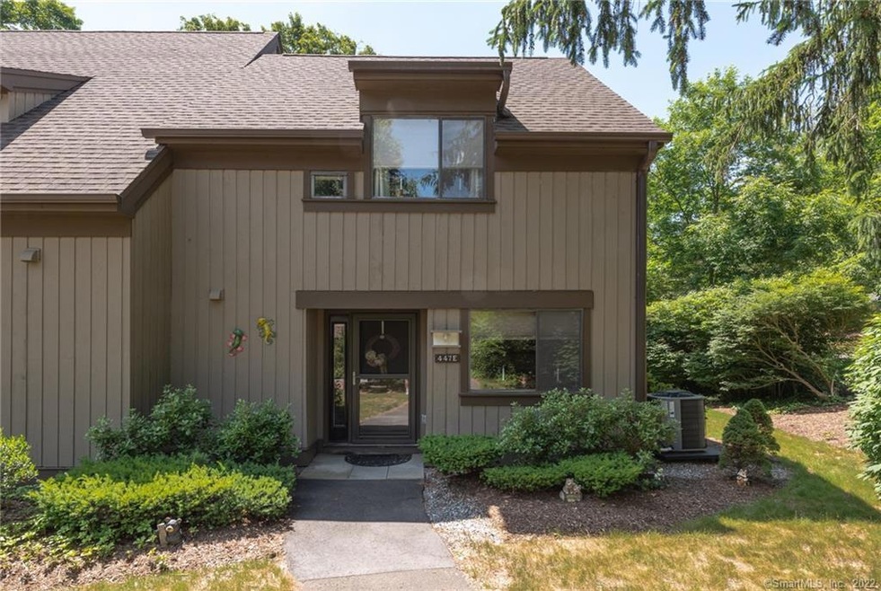 447 Heritage Village unit E, Southbury, CT 06488 - photo 1