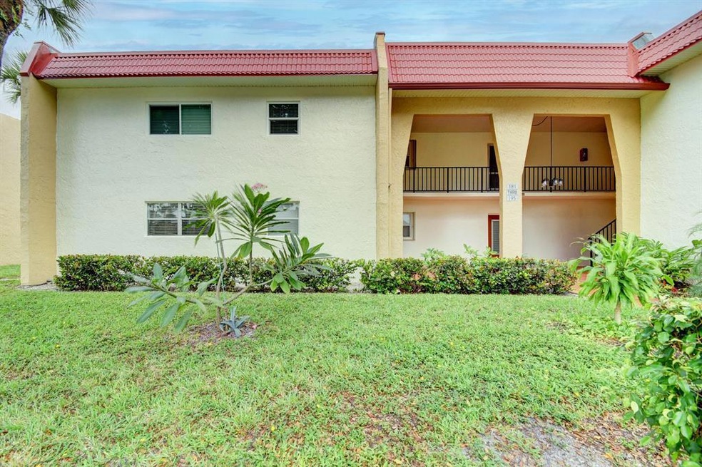 181 Lake Frances Dr, West Palm Beach, FL 33411 - photo 1