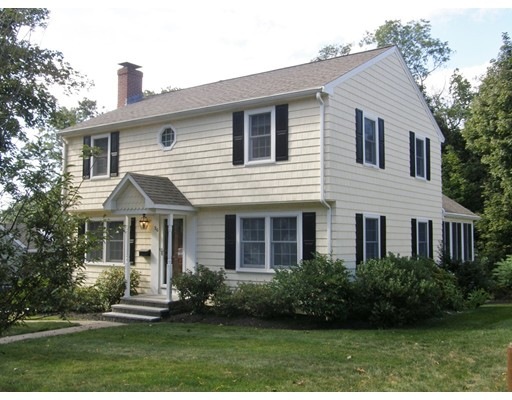 26 Sunset Dr, Beverly, MA 01915 - photo 1