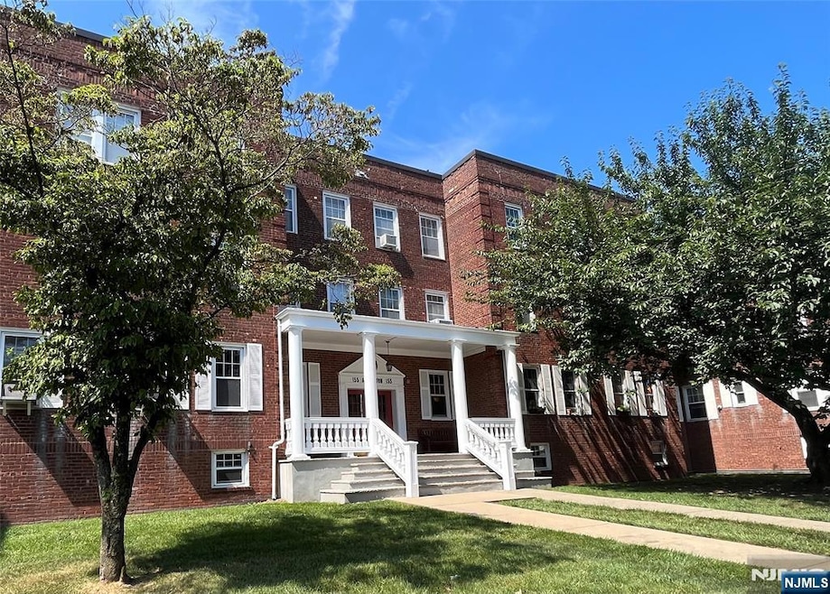 155 Union Ave unit 309, Rutherford, NJ 07070 - photo 1