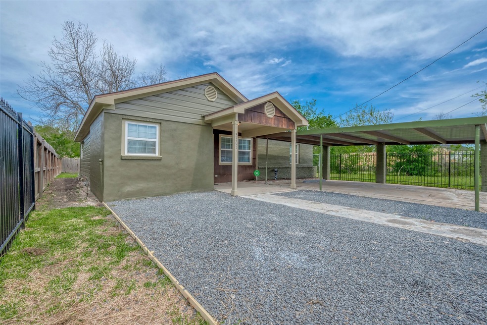 3505 Mount Pleasant St, Houston, TX 77021 - photo 1