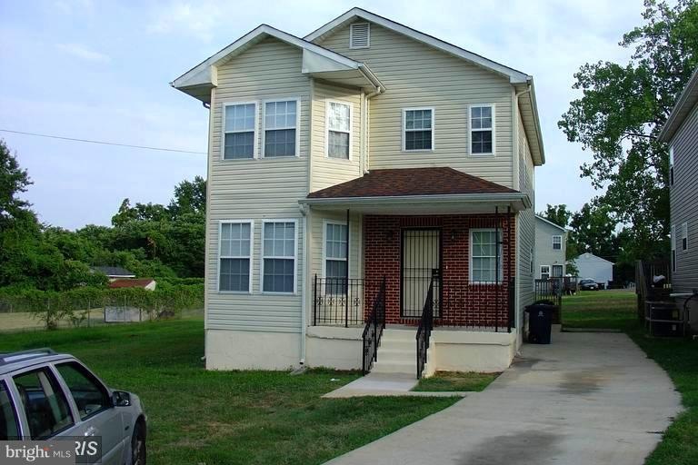 5413 Sheriff Rd, Fairmount Heights, MD 20743 - photo 1