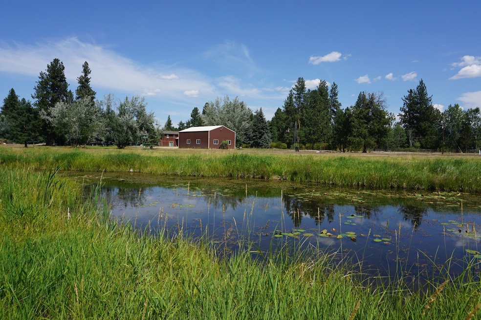 For Sale $649,000 • Co-Listing Agent