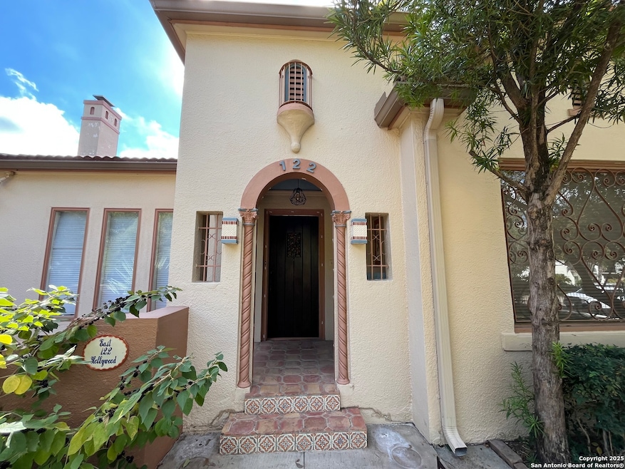 122 E Hollywood Ave, San Antonio, TX 78212 - photo 1