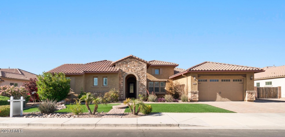 3310 E Azalea Dr-052