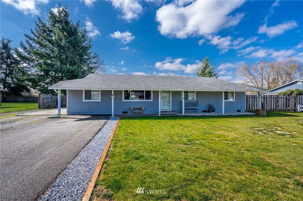 134 Valley Meadows Loop, Chehalis, WA 98532 - photo 1