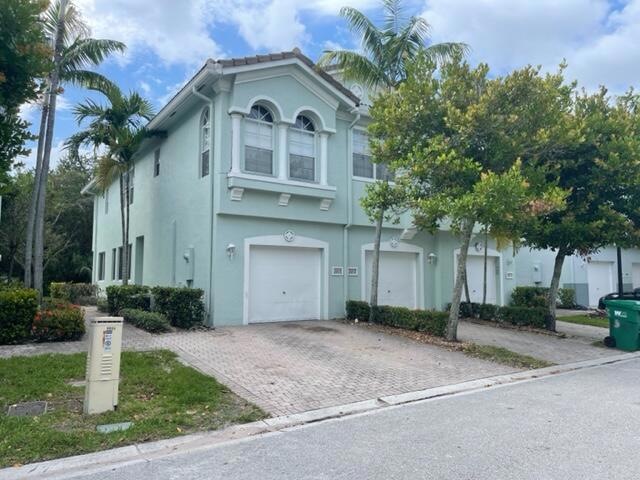 3215 Laurel Ridge Cir, Riviera Beach, FL 33404 - photo 1