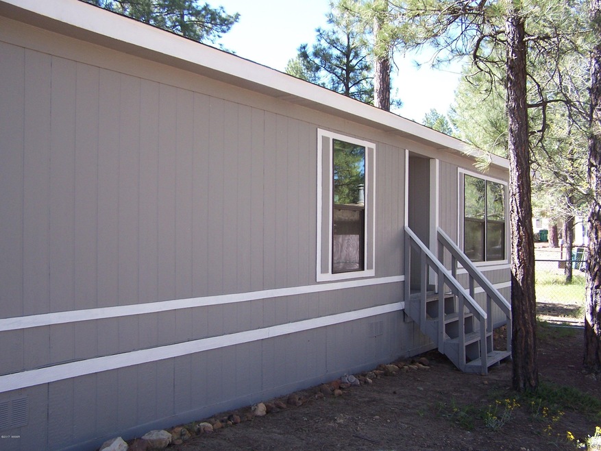 2940 W Reidhead 018