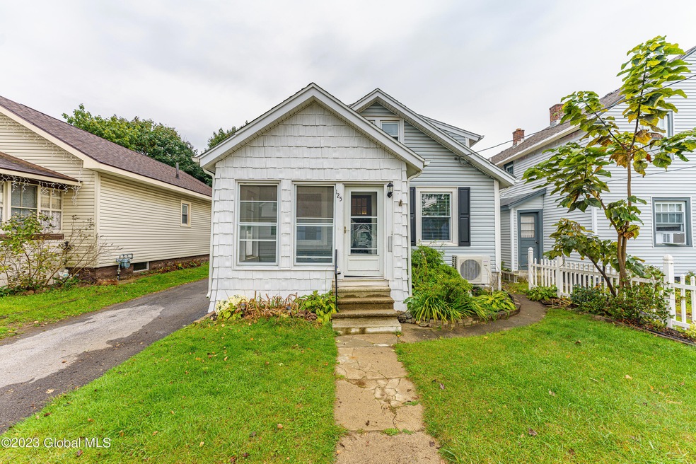 125 Alexander Ave, Schenectady, NY 12302 - photo 1