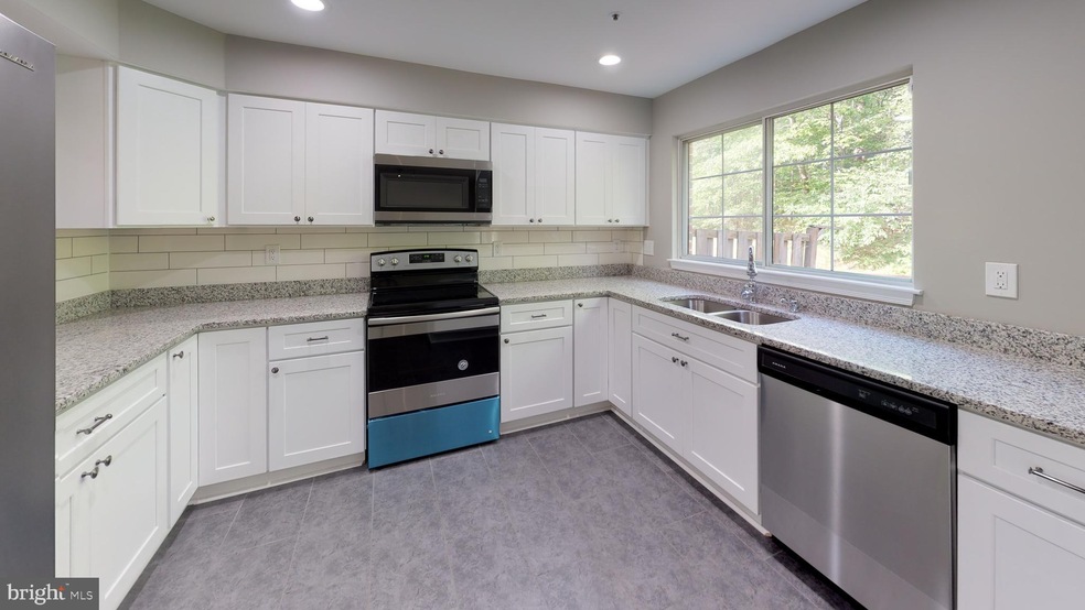 11521 Tuscany Dr, Laurel, MD 20708 - photo 1