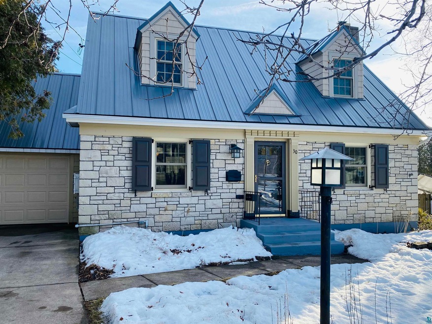 30 E Saint Andrews St, Duluth, MN 55803 - photo 1