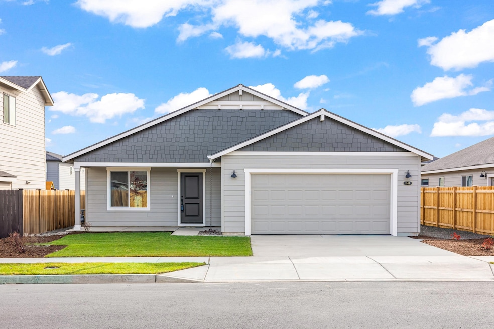 For Sale $539,900 • Co-Listing Agent