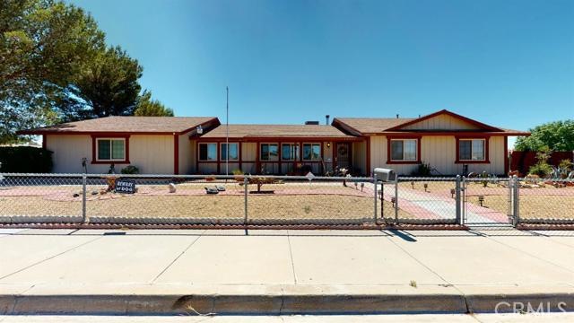 unlisted-address, Victorville, CA 92395 - photo 1