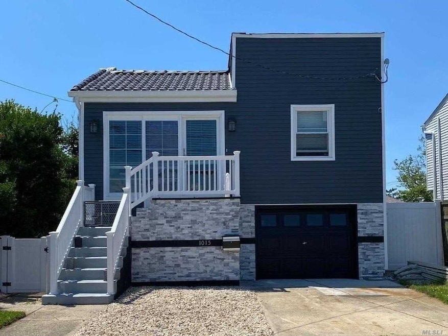 1015 California Place S, Island Park, NY 11558 - photo 1