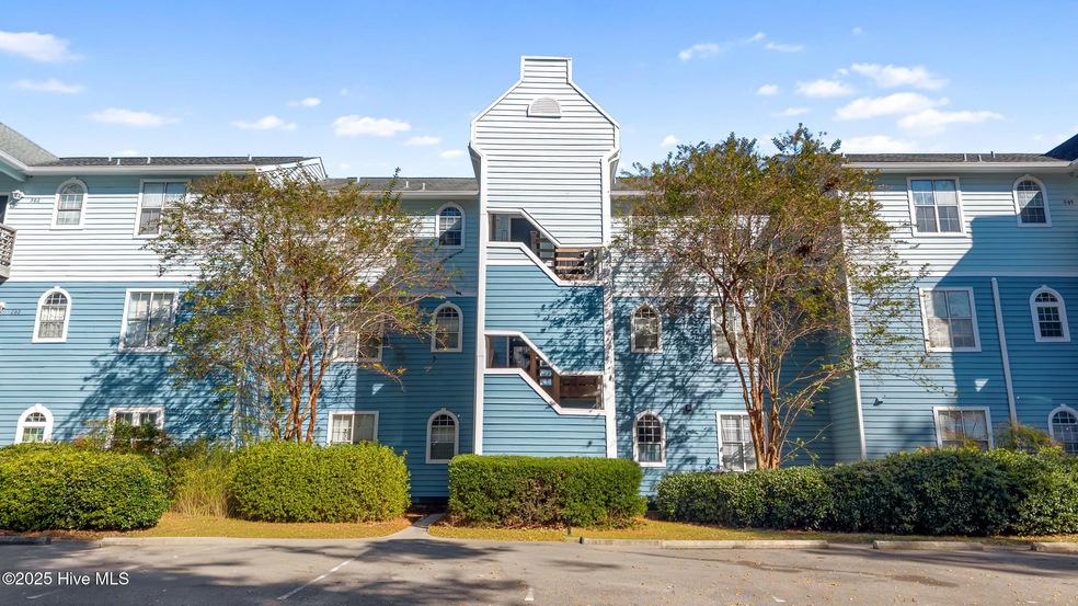 4220 Wilshire Blvd unit 104, Wilmington, NC 28403 - photo 1