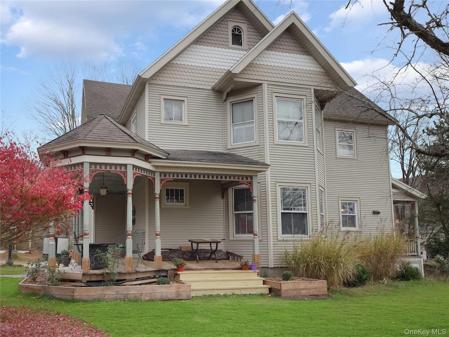 For Sale $325,000 • Co-Listing Agent