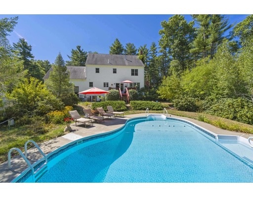 272 Valley St, Pembroke, MA 02359 - photo 1