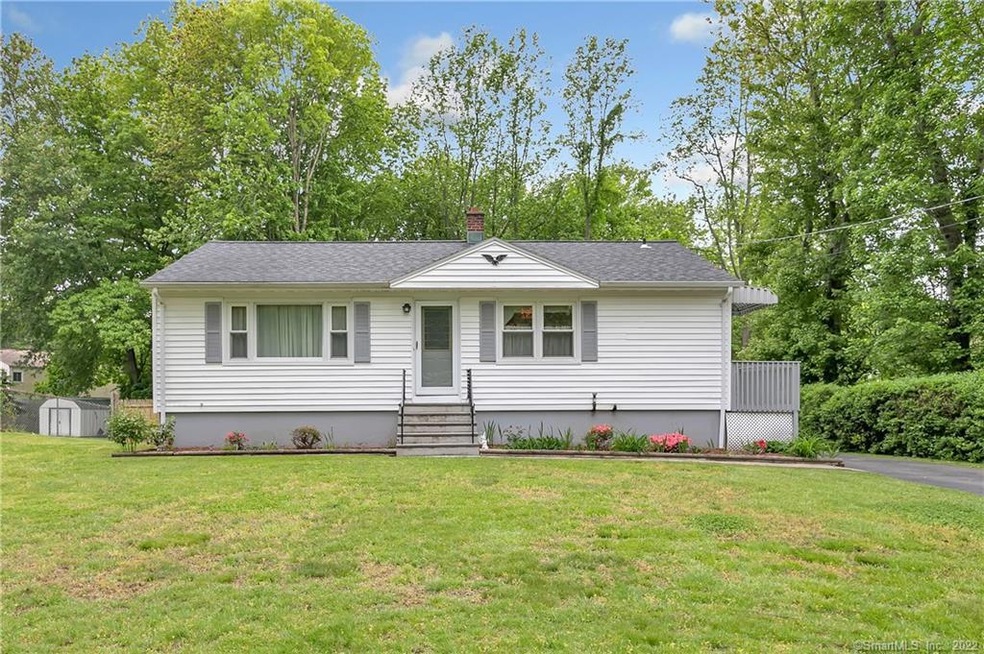 48 Applewood Ln, Milford, CT 06460 - photo 1