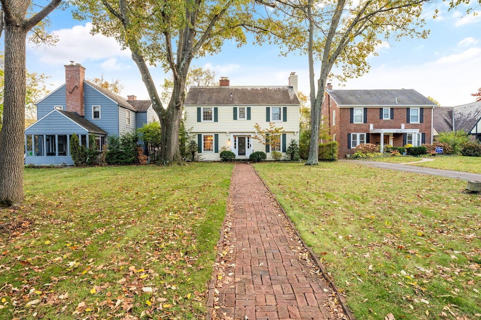 2731 E Broad St, Columbus, OH 43209 - photo 1