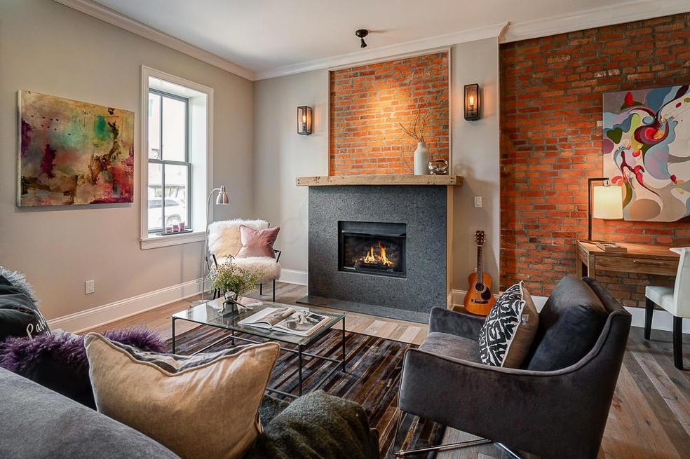 175 E Livingston Ave unit A, Columbus, OH 43215 - photo 1