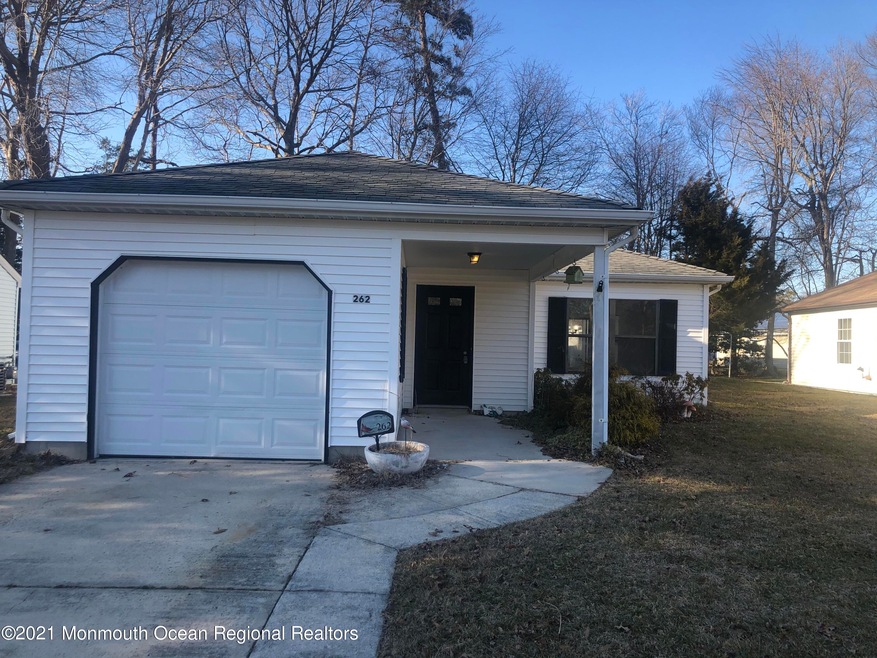 262 Valley Forge Dr, Little Egg Harbor Township, NJ 08087 - photo 1