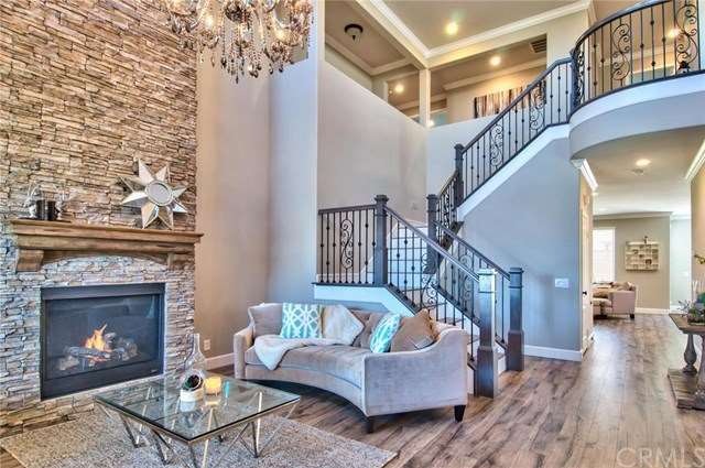 3336 Rural Cr, Corona  4 bedrooms/ 3 bathrooms 3,4
