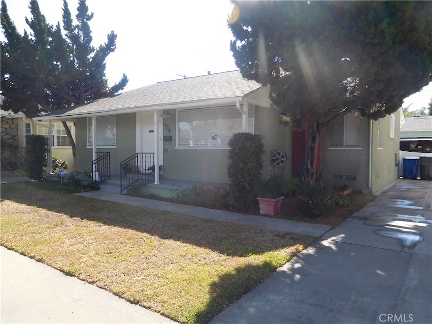 6137 Pimenta Ave, Lakewood, CA 90712 - photo 1