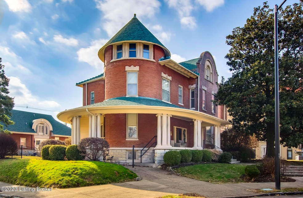 2026 Cherokee Pkwy unit A, Louisville, KY 40204 - photo 1