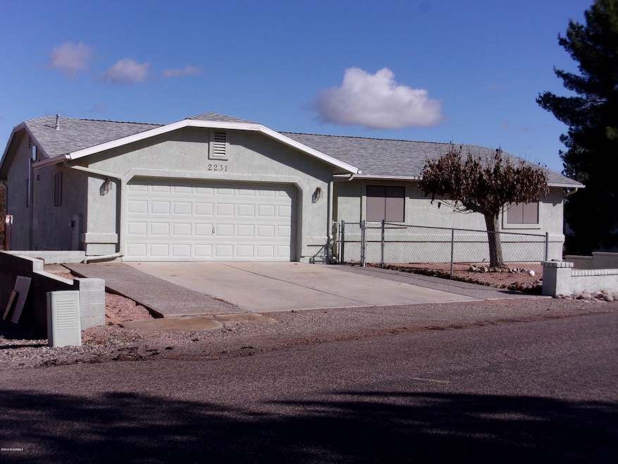 2231 Roundup Trail - front