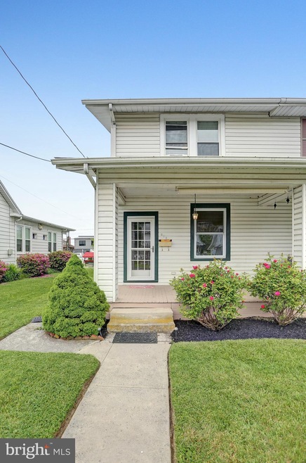 415 N 2nd St, Lemoyne, PA 17043 - photo 1