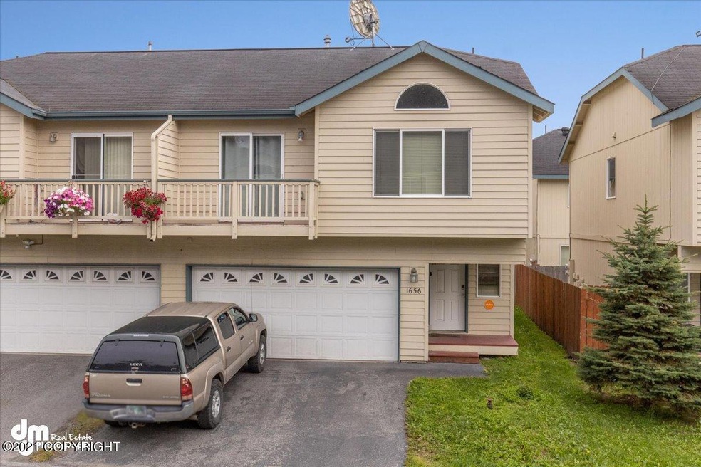 01-Exterior Front 20210817-DW-5685-Edit