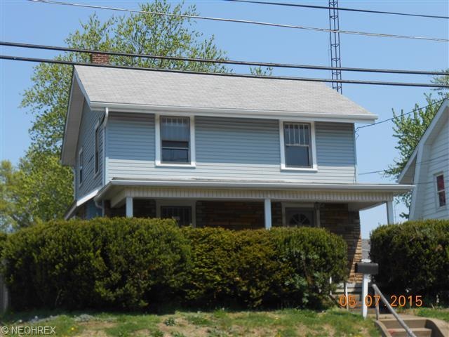 2717 11th St SW, Canton, OH 44710 - photo 1