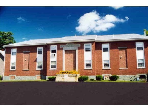 12 Lincoln St unit 1, Dover, NH 03820 - photo 1