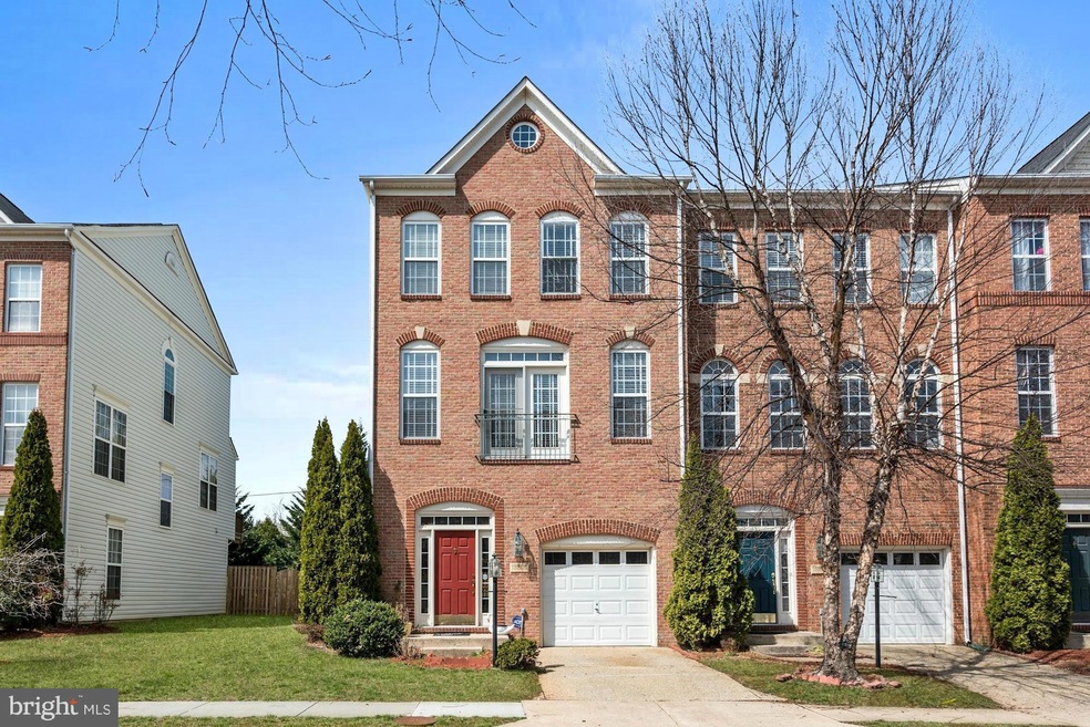 13590 Big Boulder Rd, Herndon, VA 20171 - photo 1