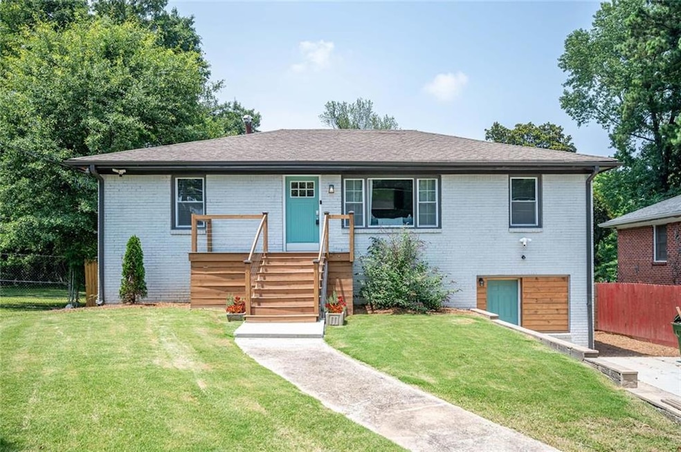 177 Silver Springs Cir SW, Atlanta, GA 30310 - photo 1