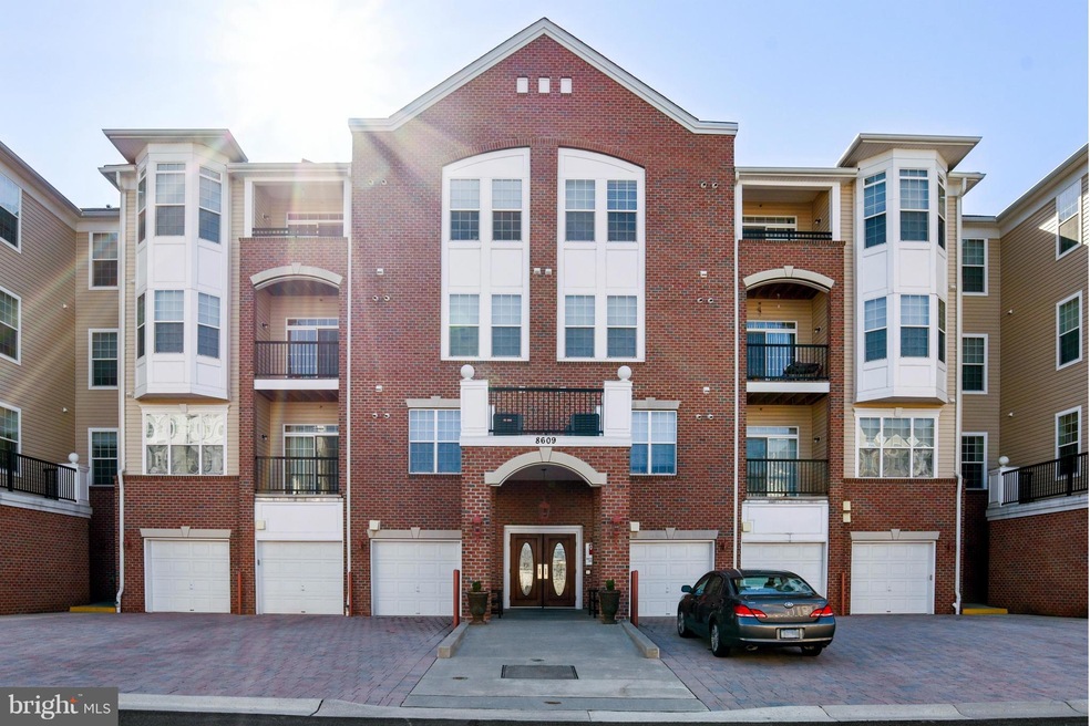 8609 Wintergreen Ct unit 202, Odenton, MD 21113 - photo 1