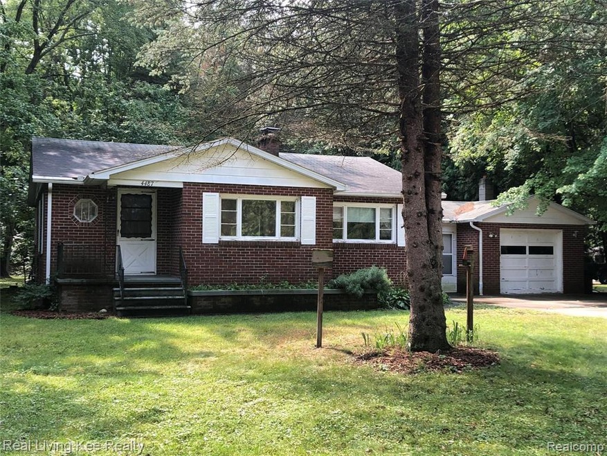 4487 Atkins Rd, Port Huron, MI 48060 - photo 1