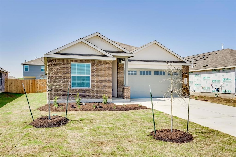 112 Escondido Cir, San Marcos, TX 78666 - photo 1