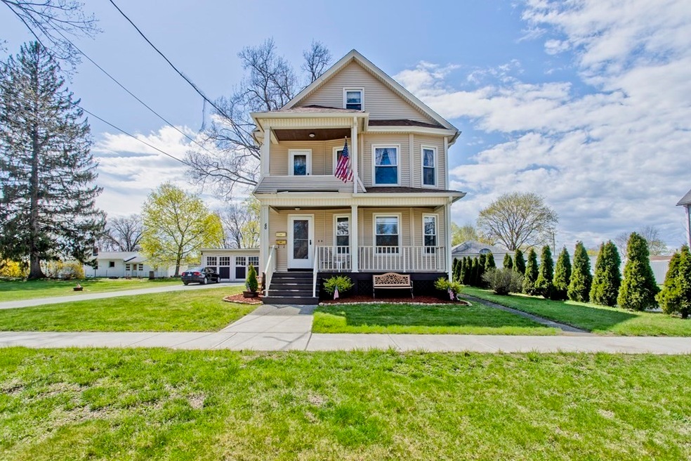 60 Saratoga Ave, Chicopee, MA 01013 - photo 1