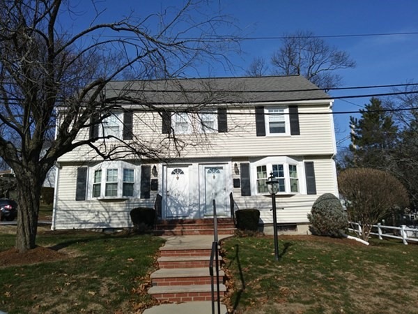 478 Summer St unit 478, Arlington, MA 02474 - photo 1