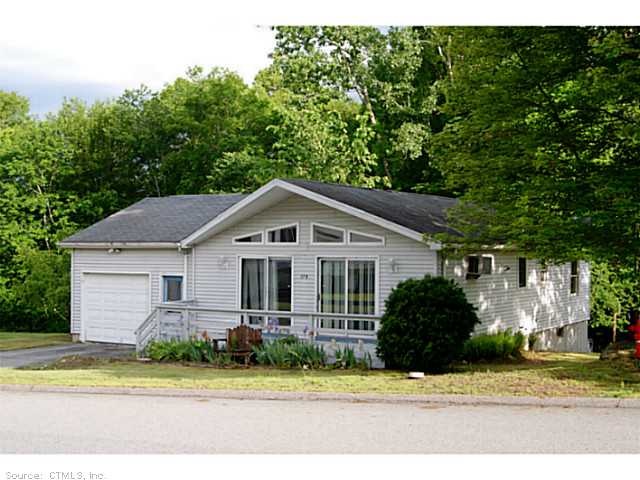 174 Colonial Rd, Plainfield, CT 06374 - photo 1