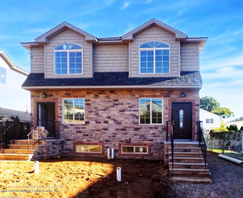 201 Sand Ln, Staten Island, NY 10305 - photo 1