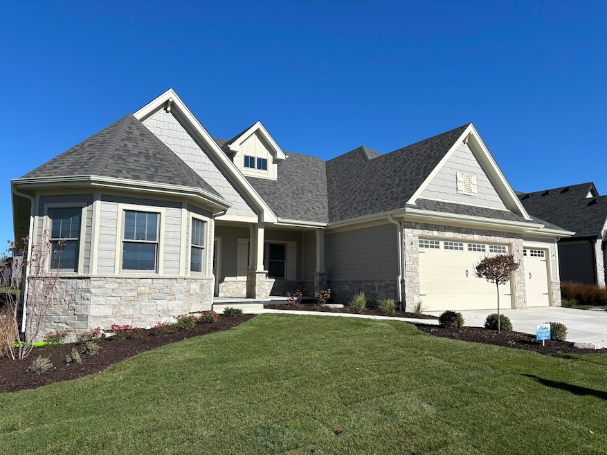 13424 Waterleaf Dr, Saint John, IN 46373 - photo 1