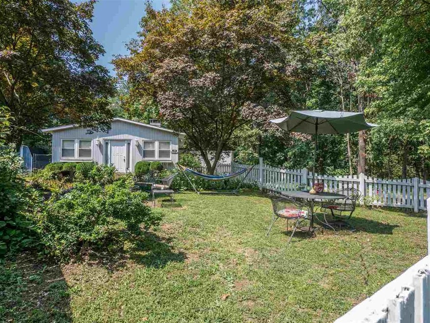 295 Mountainview Dr, Luray, VA 22835 - photo 1