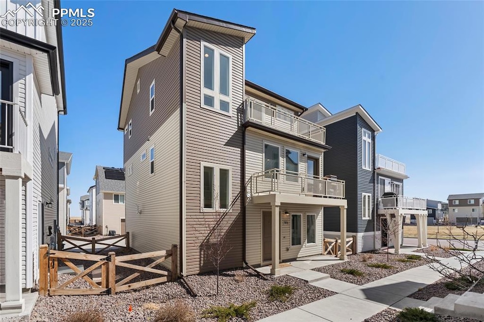 For Sale $375,000 • Co-Listing Agent