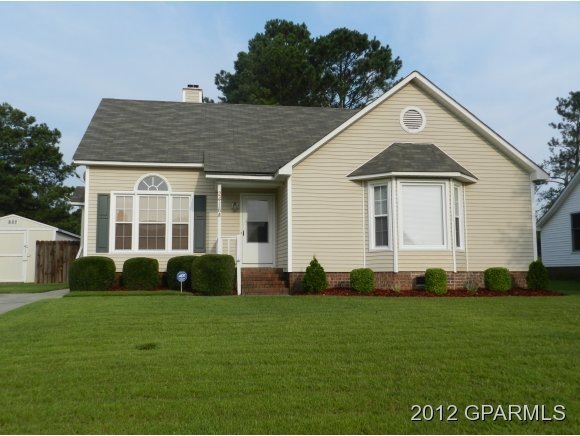 2416 Wedgewood Cir, Winterville, NC 28590 - photo 1