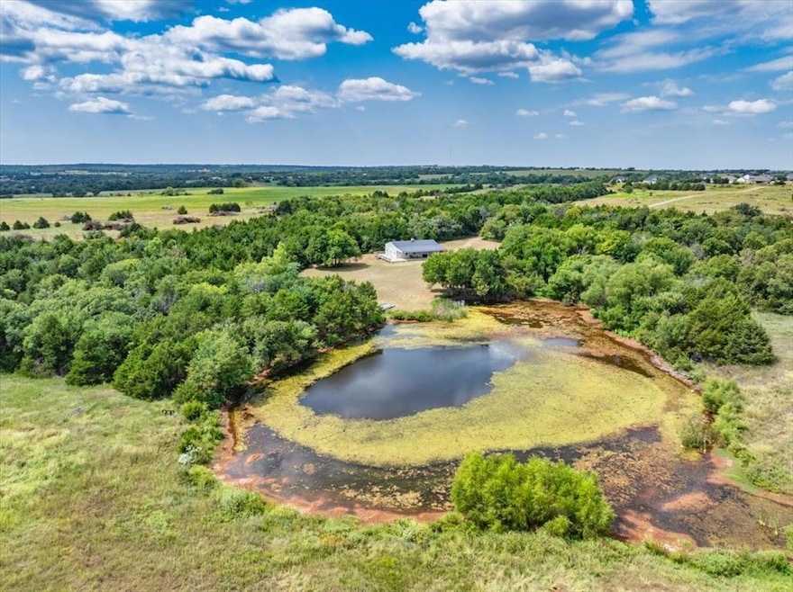 4530 N Anderson Rd, Guthrie, OK 73044 - photo 1