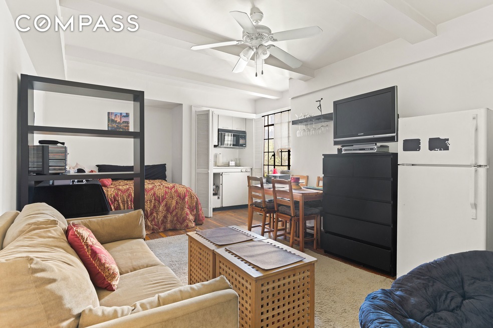 Prospect Tower unit 716, New York, NY 10017 - photo 1