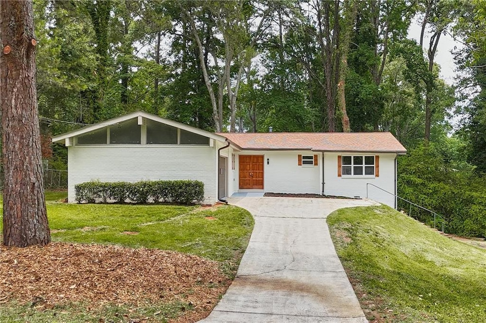 4376 Riverwood Cir, Decatur, GA 30035 - photo 1