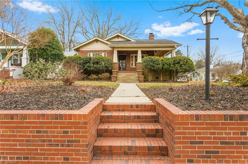 1511 Fairmont St, Greensboro, NC 27403 - photo 1